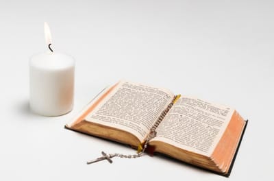 الفصل الحادي والثلاثون - سِفِر الخروج - د - أحكام في بناء المُقدس وفي خدَّامه - راحِة السبت وتسليم موسى لوحَي الشريعة - الآيات الثانية عشر حتّى الثامنة  عشر