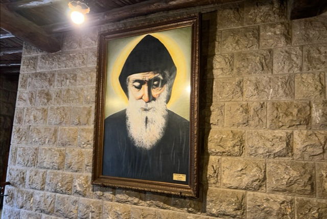 "لم يعد هناك من ثقوب في القلب ولا شريان معكوف ولا إرتفاخ في الكلوة... الشفاء تم بشكل كامل" إليكم تفاصيل الأعجوبة!