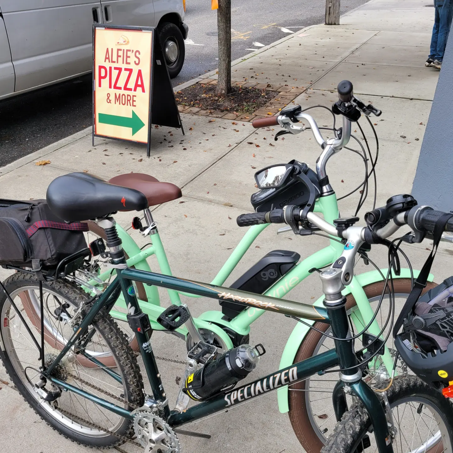 North Shore Rail Trail - Alfie's Pizza - Rocky Point - 10/26/22