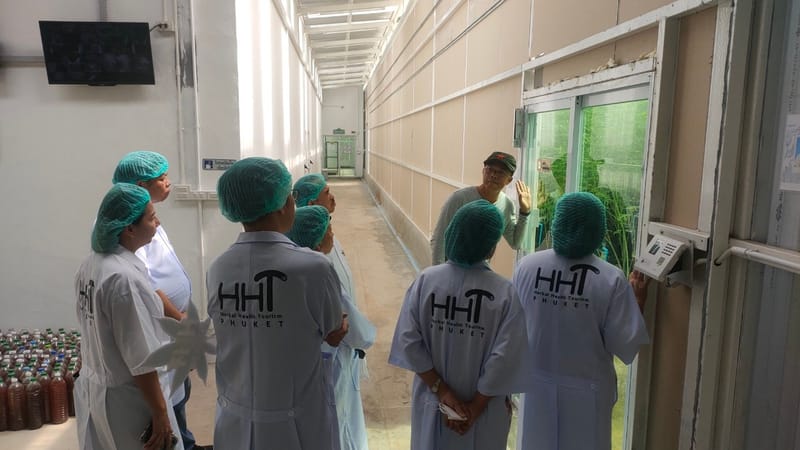 เยี่ยมชมฟาร์มจากเจ้าของธุรกิจโรงแรมในภูเก็ต