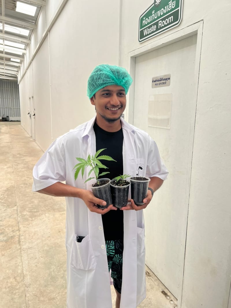 เยี่ยมชมฟาร์ม จากนักท่องเที่ยวชาวอินเดีย