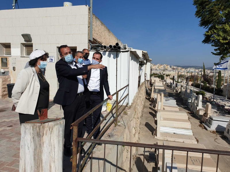 שיפוץ מקיף במתחם בית העלמין