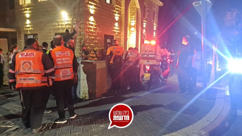 שריפה הלילה ברחוב סיני: חמישה בני משפחה נפצעו משאיפת עשן