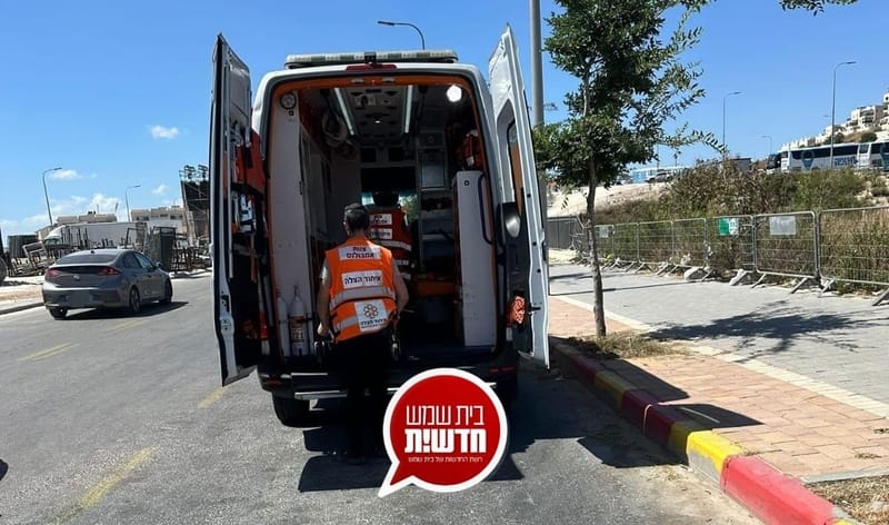 רחוב זכריה הנביא: רוכב אופניים בן 9 נפגע מרכב - מצבו בינוני