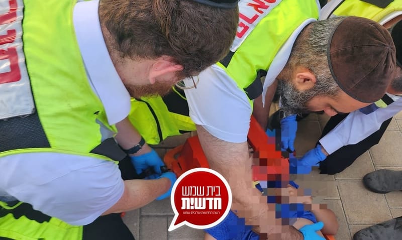 תאונת אופניים: ילד כבן 12 רוכב אופניים התנגש ברוכב שני - פונה במצב בינוני