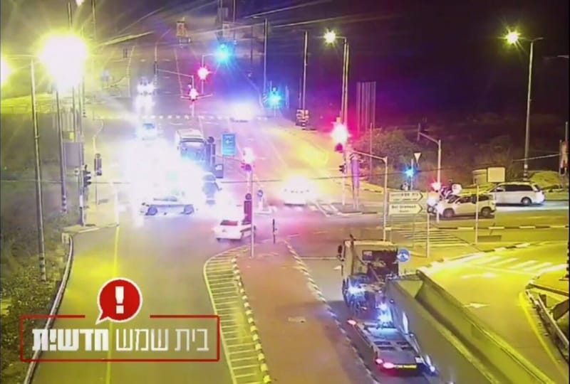 תיעוד: קורות בטון ענקיות מועברות בכביש 38