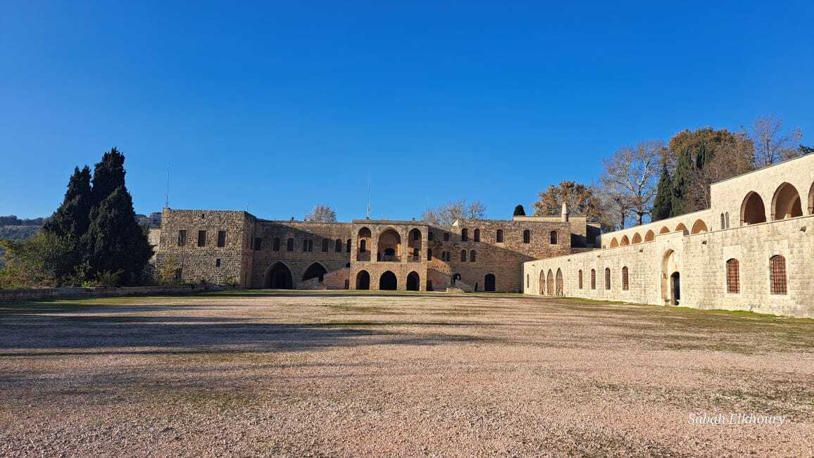 زيارة إلى دير القمر و بيت الدين