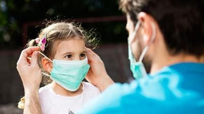 تطعيم الأطفال ضد COVID 19.. خبراء الصحة العالمية يقدمون رأيهم