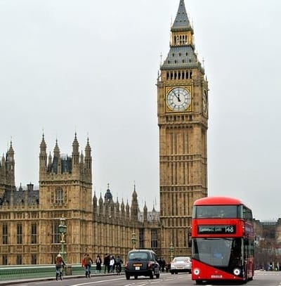 Britain announces plans to reduce immigration numbers