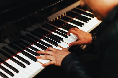 Can kids learn piano?