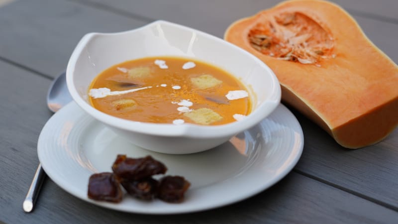 Pumpkin and dates شوربة الیقطین و التمر