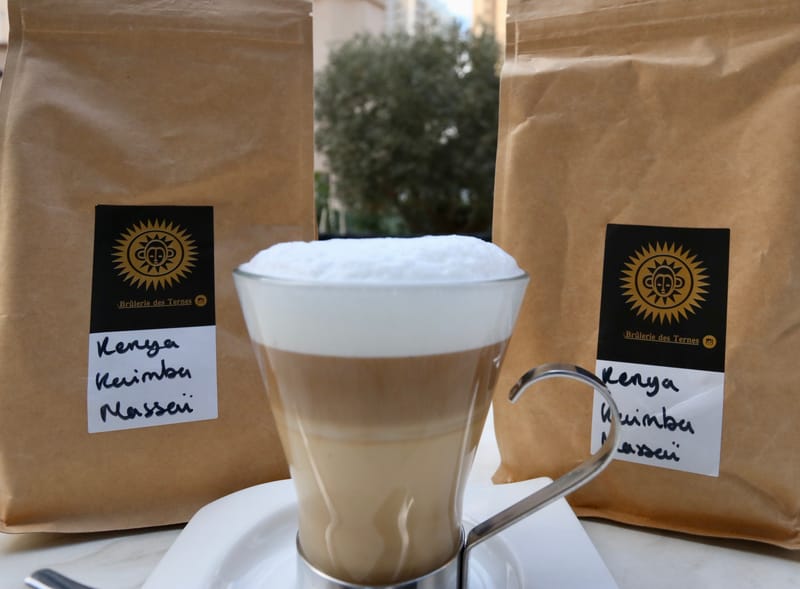 Kenyan masai coffee latte  لاتيه مع حبوب قهوة الماساي كينيا