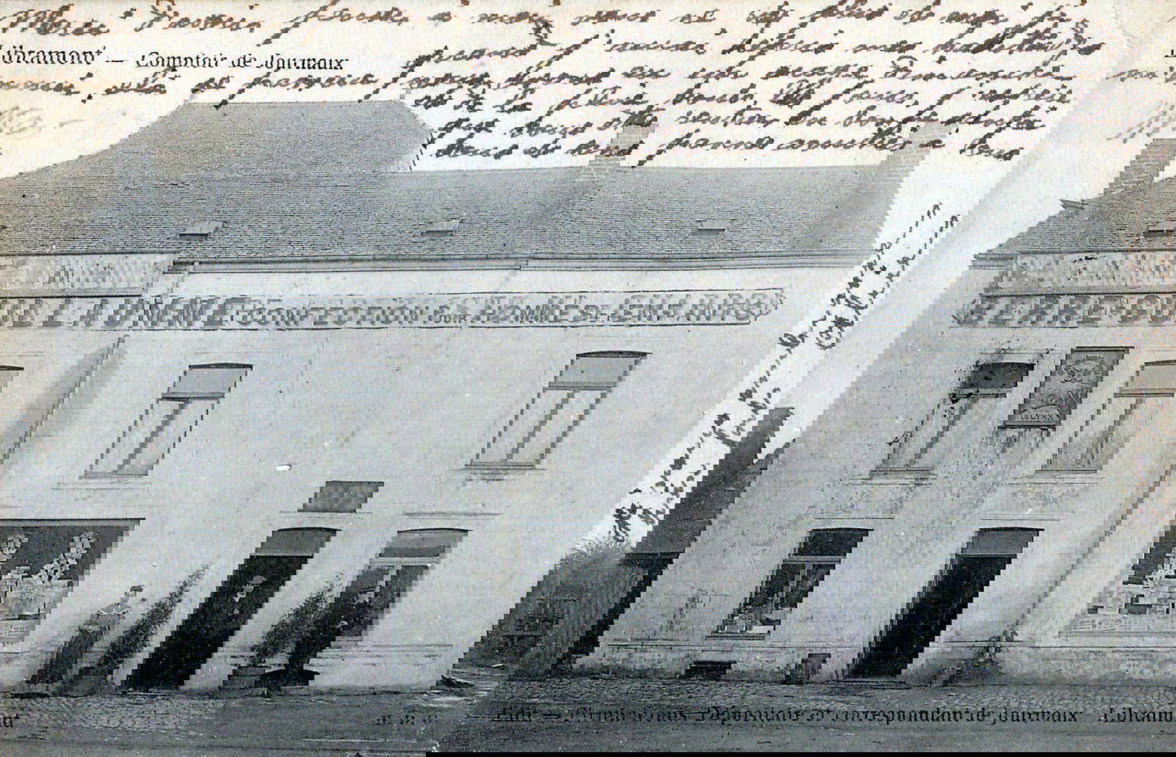 Comptoir à journaux Libramont