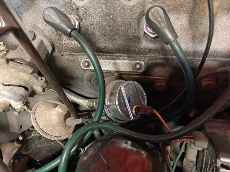 Oil pressure sending unit