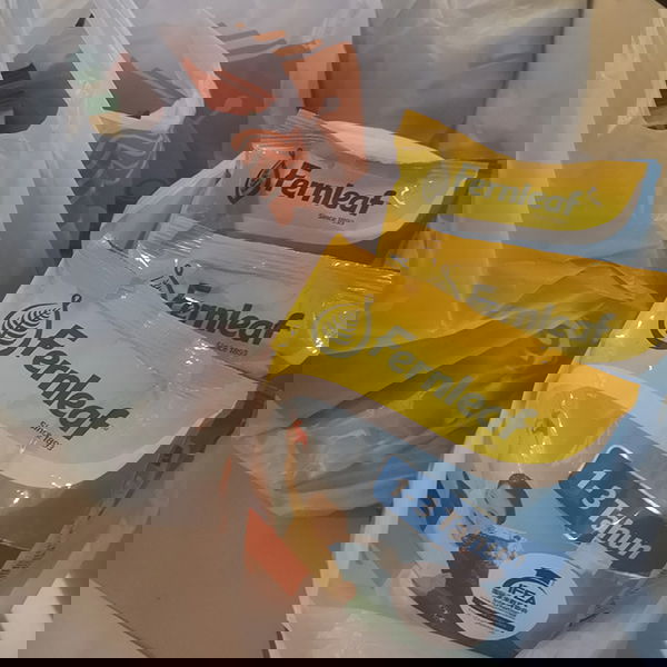 捐助口罩与物资：协助低收入家庭，舒缓口罩短缺问题