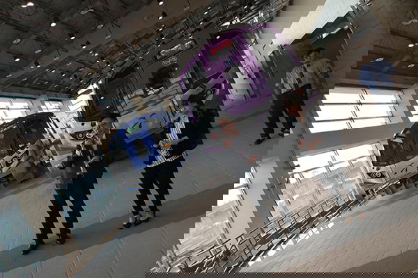 拜访桃园市长，工厂与港口考察