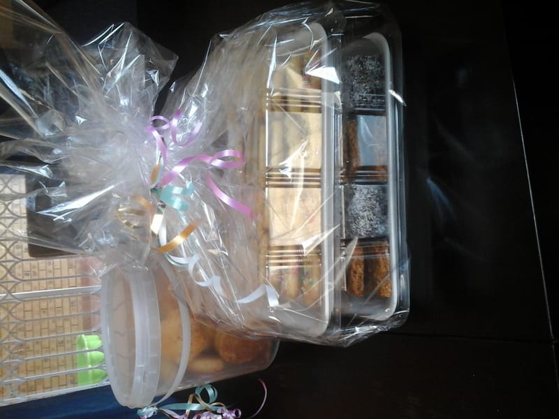 BISCUITS, MUFFINS & SCONES