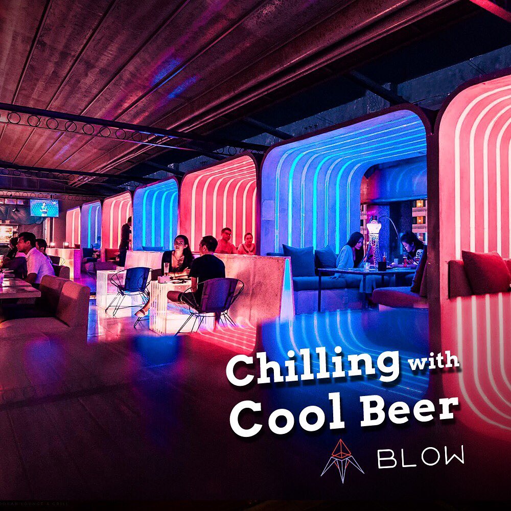 blow rooftop bar and lounge