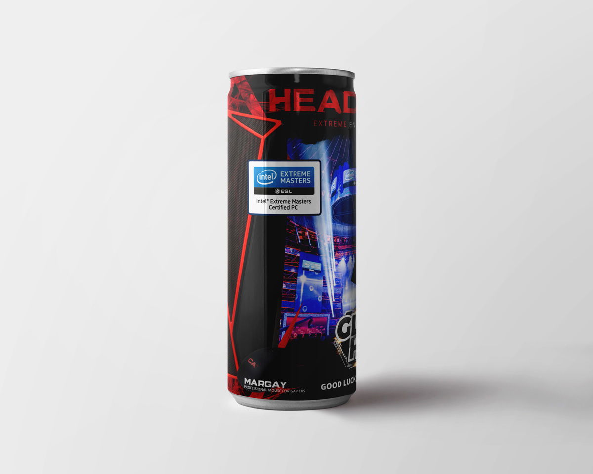 Zawsze miło się napić z puszki Mistrza Świata :)