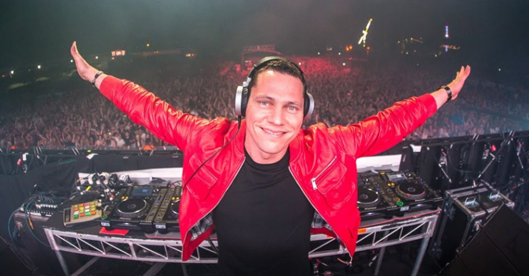 Tiesto show by Larzesh
