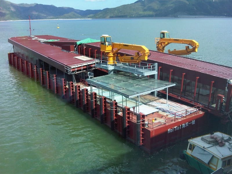 Airport Authority SkyPier Terminal - SkyPier II Pontoon Design and Construction