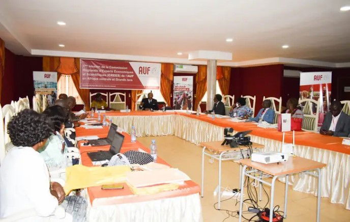 LA PREMIERE SESSION 2022 DE LA COMMISSION REGIONALE D’EXPERTS ECONOMIQUES ET SCIENTIFIQUES (CREES)