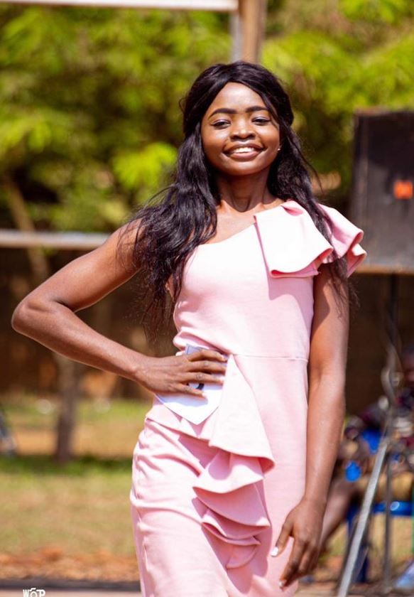 Candidate N° 5 - 1ere PASSE : TENUE DE VILLE