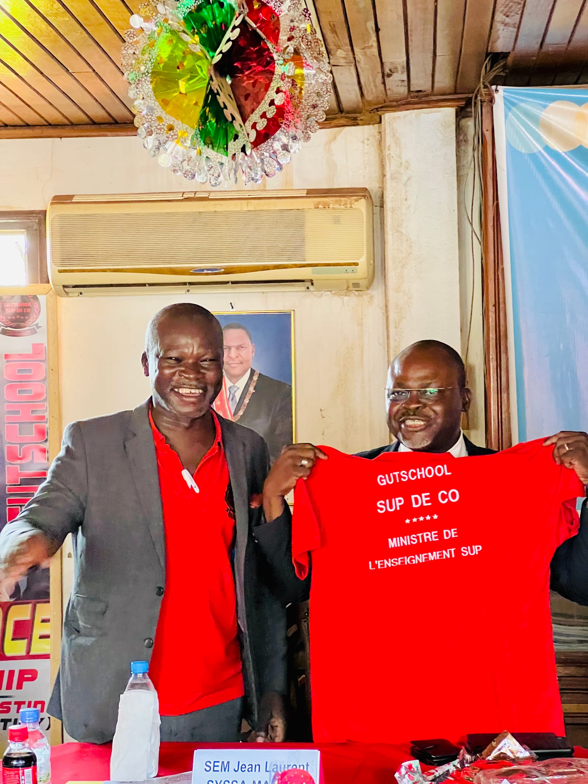 Pr Henri KOULAYOM et S.E. Pr Jean-Laurent SYSSA-MAGALE