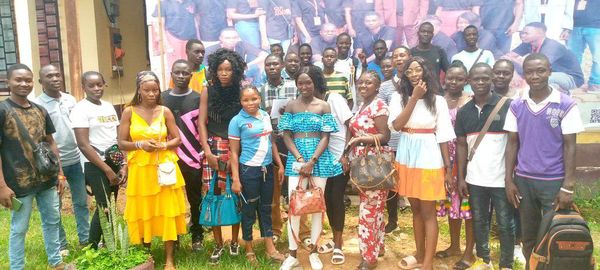 Echange avec les Community Managers sur le thème: Gouvernance_numérique et présentation du #logiciel ACADEMY SYSTEM (#système_automatisé de la #gestion de la scolarité).