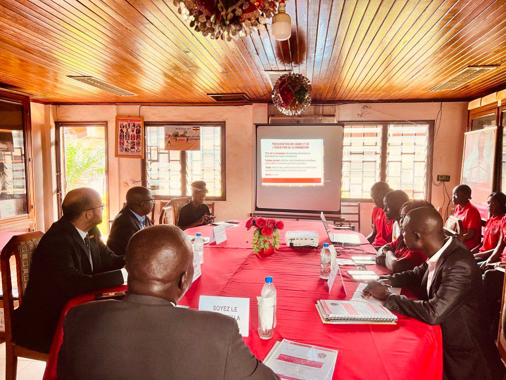 Visite du Représentant de l' #unfpaCentralAfricaRepublic Dr Shible SAHABANI accompagné du Responsable des programmes jeunes Dr Alexis NAÏSSEM (26 mai 2023)
