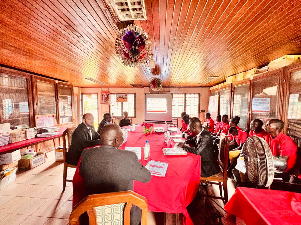 Visite du Représentant de l' #unfpaCentralAfricaRepublic Dr Shible SAHABANI accompagné du Responsable des programmes jeunes Dr Alexis NAÏSSEM (26 mai 2023)