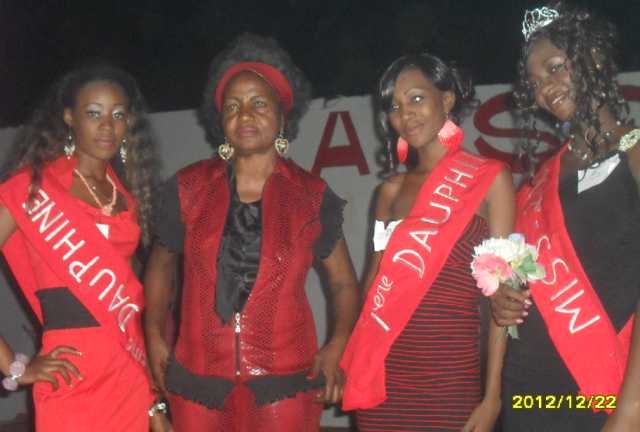 Dr. KADANDJI, Directeur de l'institut Universitaire Catholique de Saint Jerome