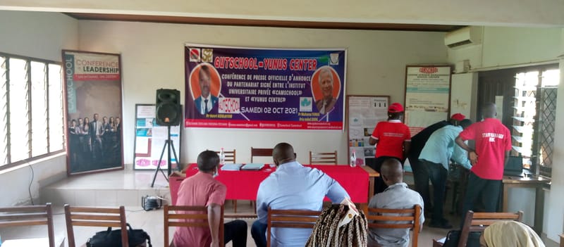 Conférence de presse du Samedi 02 Octobre 2021 à Camschool sur le partenariat signé avec le Centre Yunus