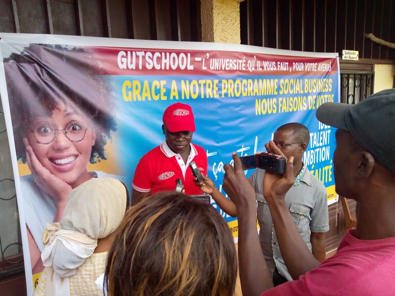 Conférence de presse du Samedi 02 Octobre 2021 à Camschool sur le partenariat signé avec le Centre Yunus