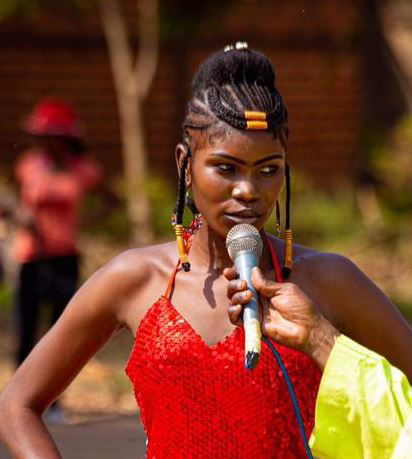 Candidate N° 8 - 1ere PASSE : TENUE DE VILLE