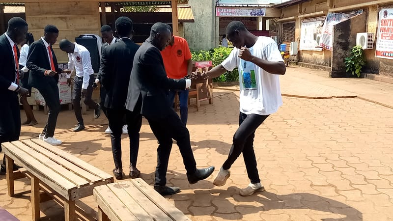 Ambiance  à GUTSCHOOL