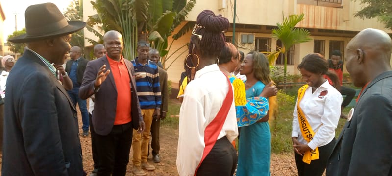 Visite et présentation des locaux par l'Administrateur Général de GUTSCHOOL