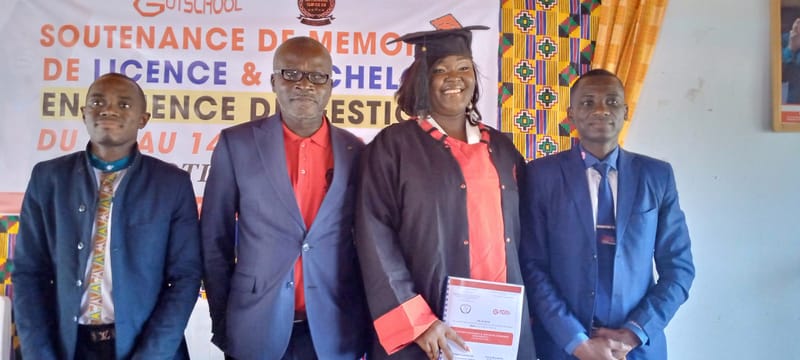 Photo de famille avec les membres du jury