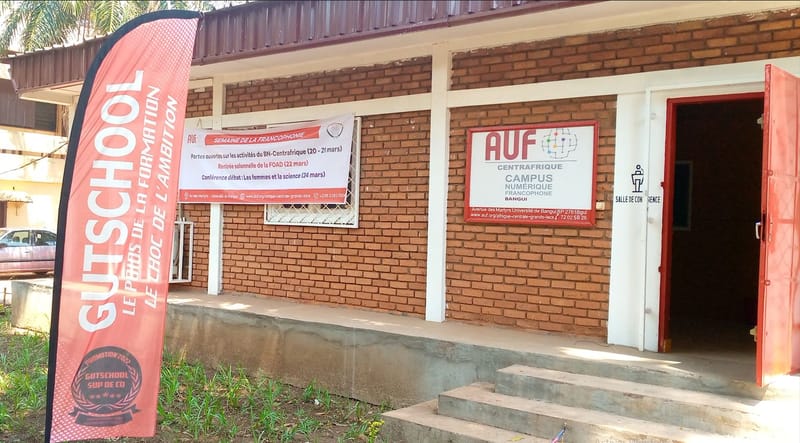 Conférence-débat : La Femme et la Science organisée par l'AUF (24 Mars 2023)