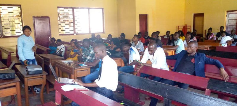 Echange avec les Community Managers sur le thème: Gouvernance_numérique et présentation du #logiciel ACADEMY SYSTEM (#système_automatisé de la #gestion de la scolarité).