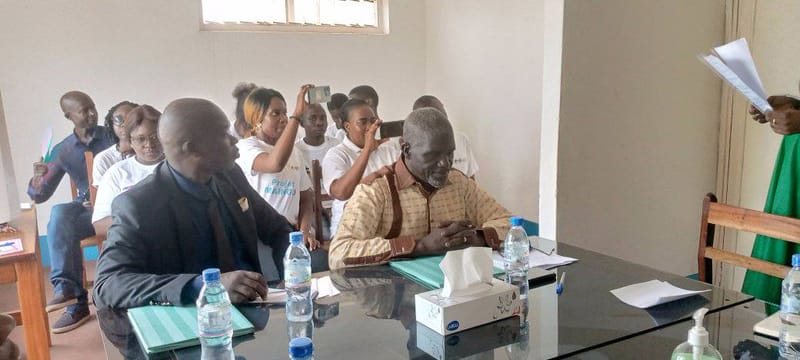 signaturece d'un accord de partenariat entre le Pr Henri KOULAYOM et M Yves  MAIKANÉ PASSY (26 juillet 2023)