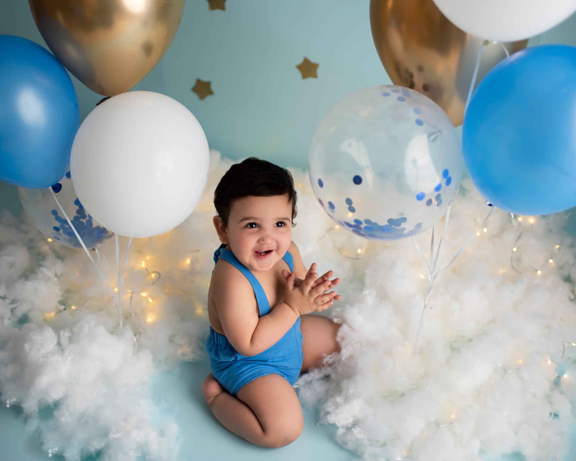 عيد الميلاد الأول