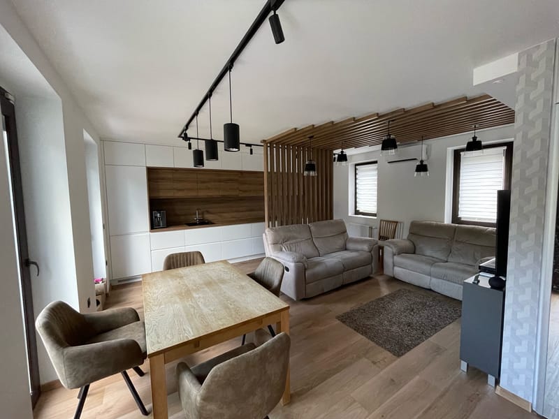 Amerikai konyhás nappali