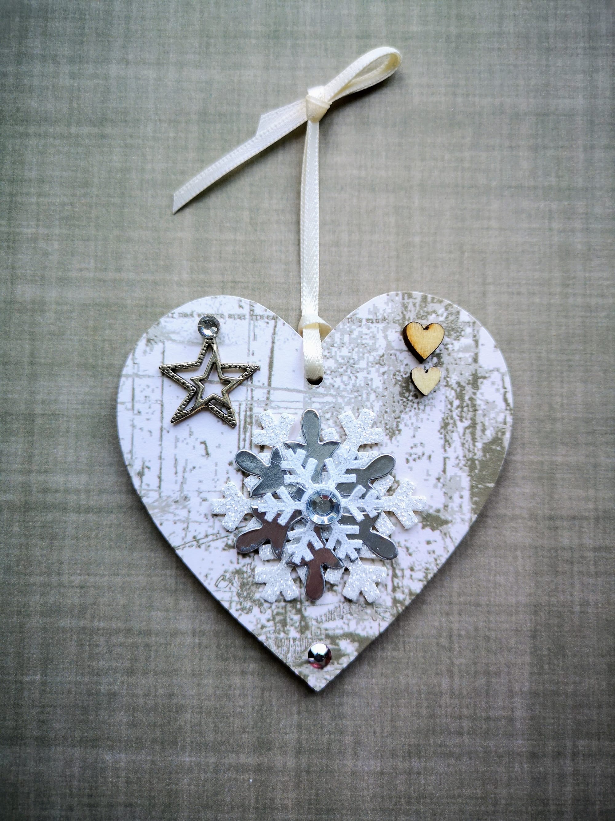 8x8cm Christmas Heart (#7)