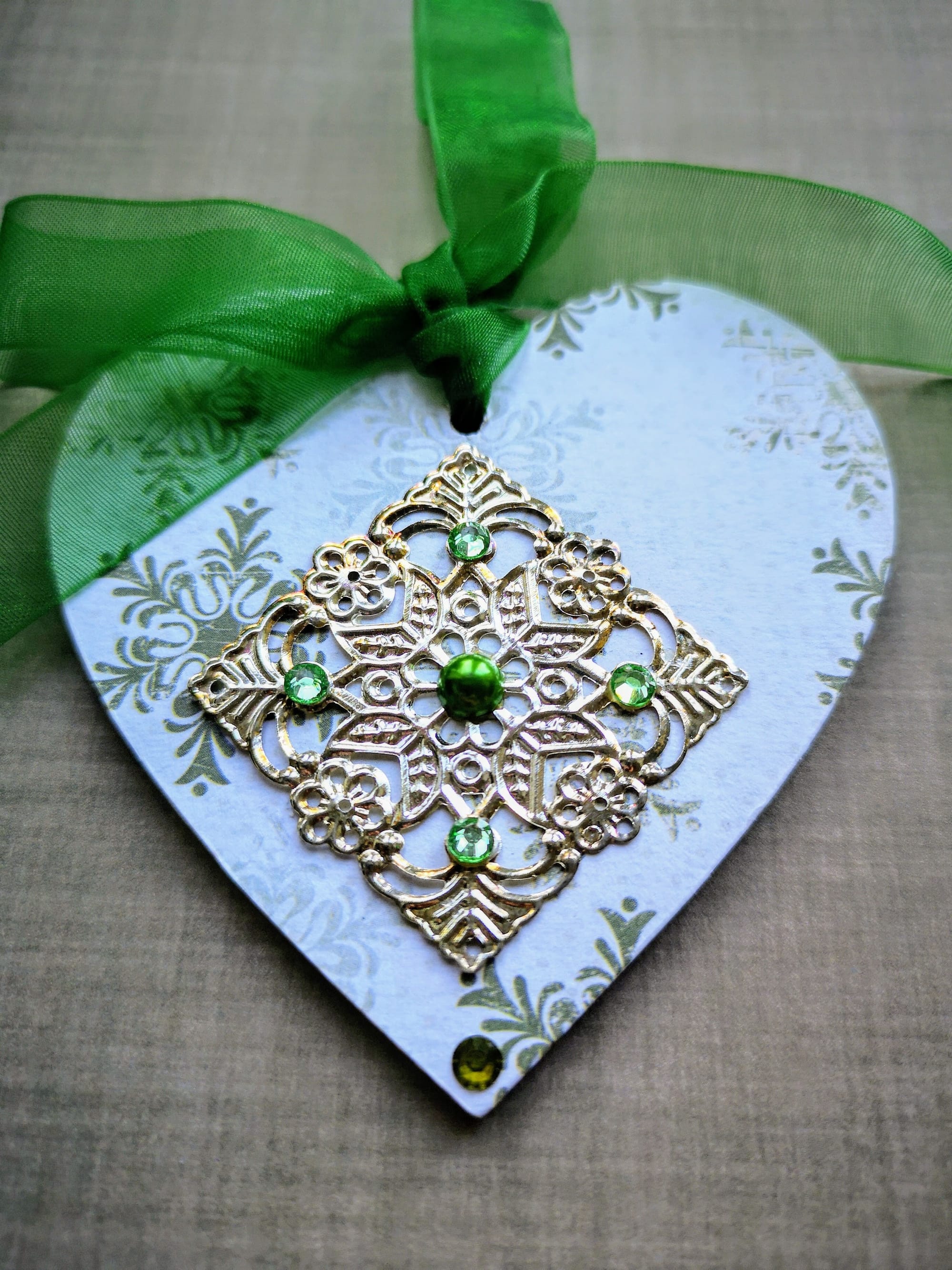8x8cm Christmas Heart (#16)