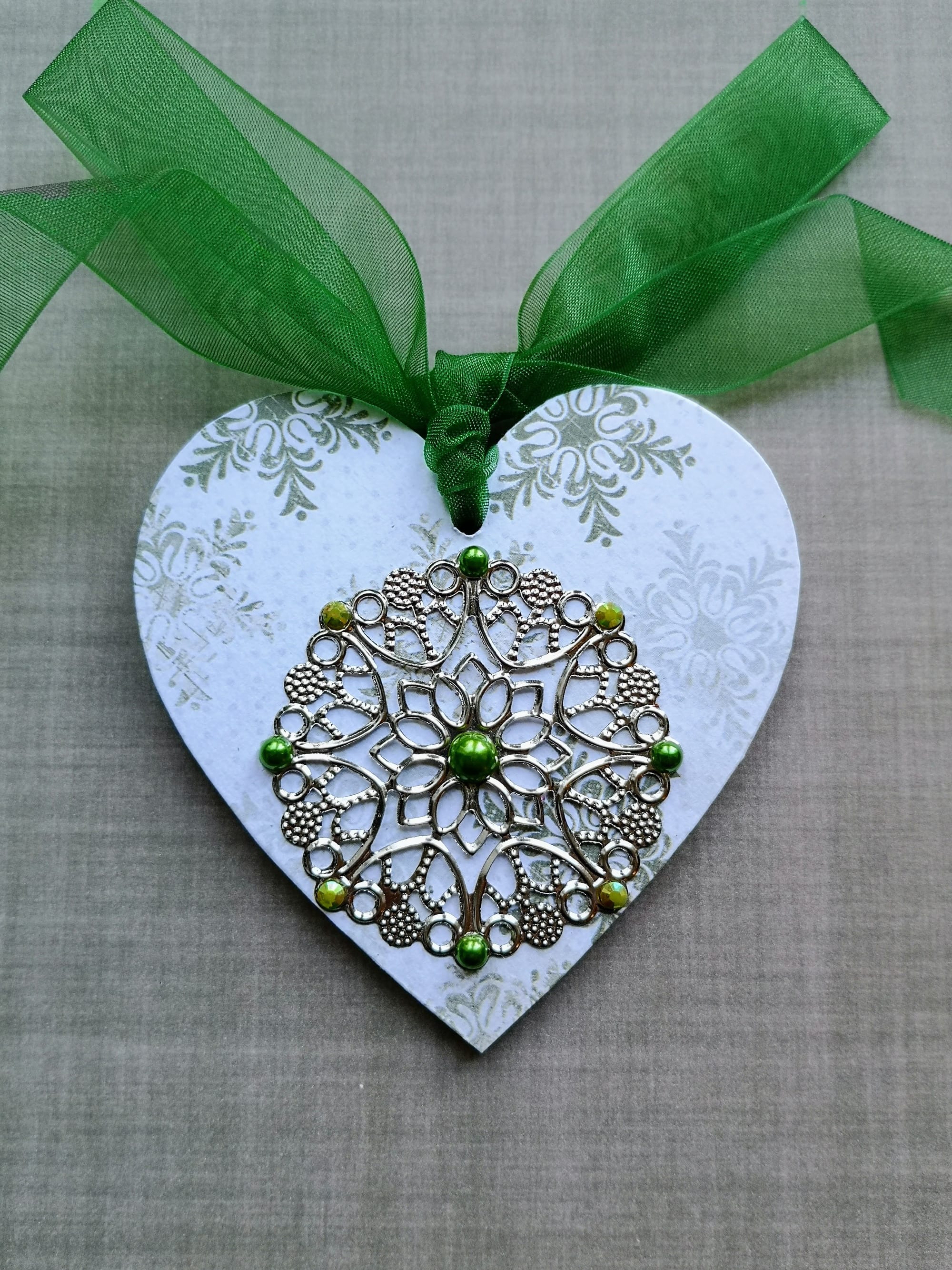 8x8cm Christmas Heart (#24)