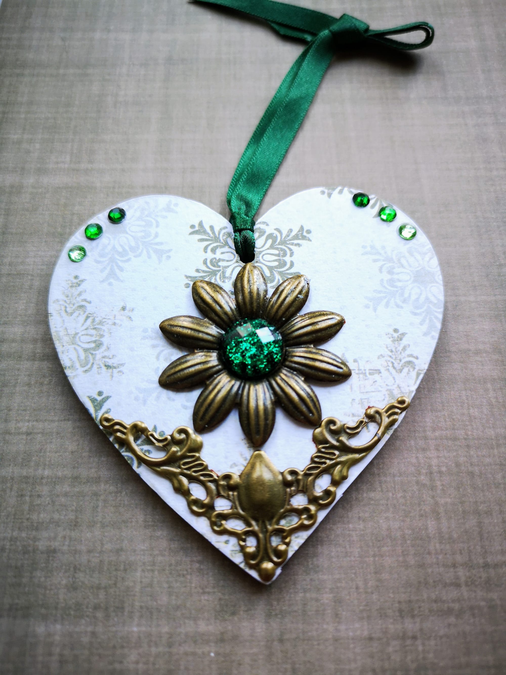 8x8cm Christmas Heart (#26)