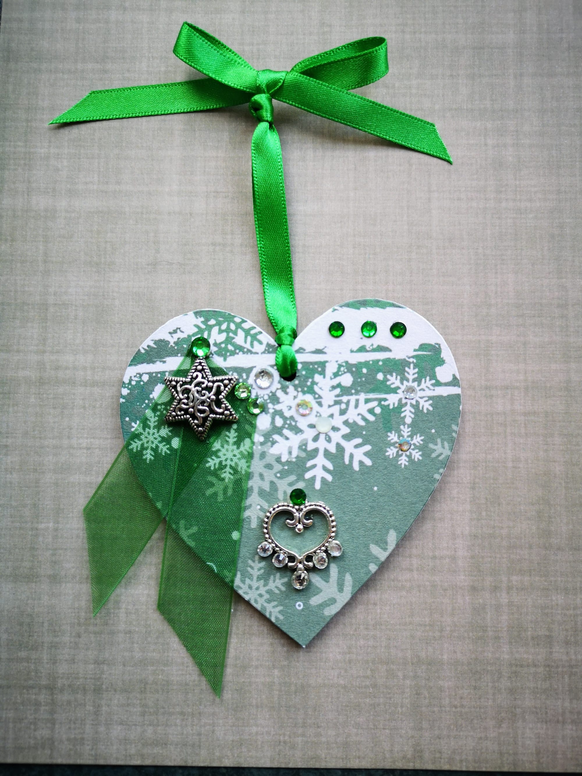 8x8cm Christmas Heart (#47)