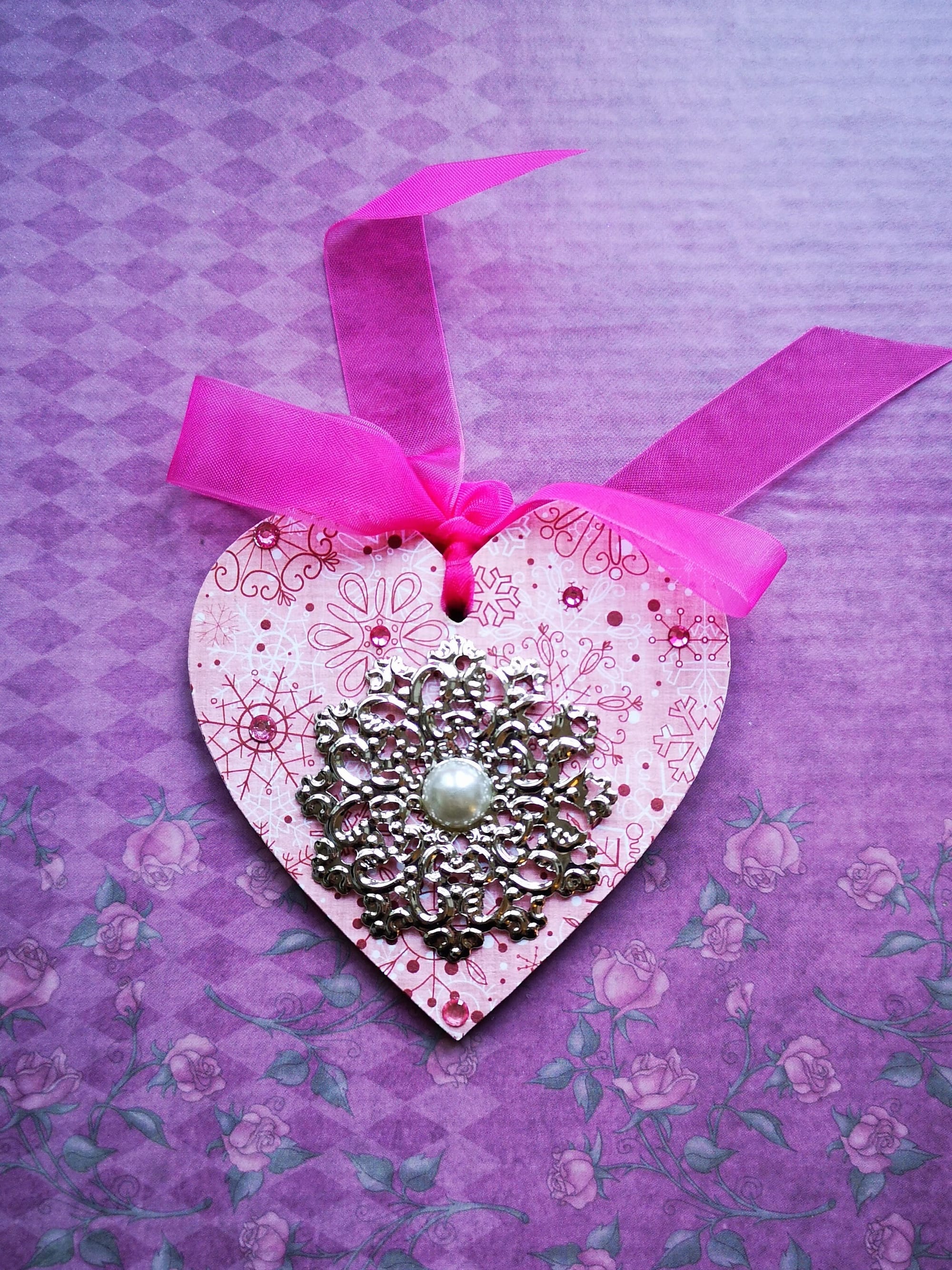 8x8cm Christmas Heart (#68)