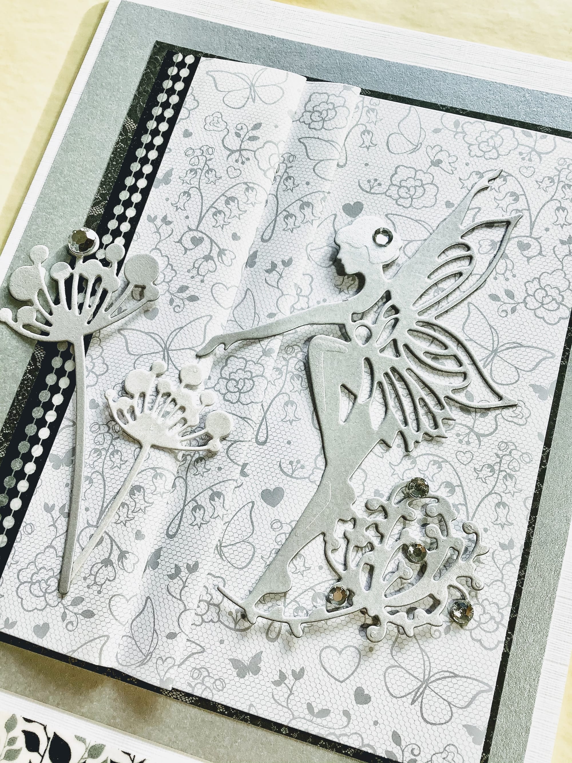LUXURY HANDMADE BIRTHDAY CARD #110